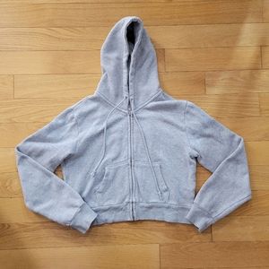 sold on depop @s0phiayang